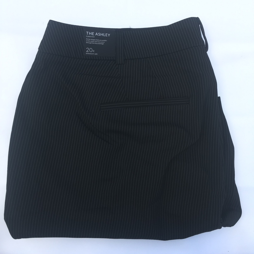 The Ashly strait leg paints. Size 20r - Picture 2 of 5